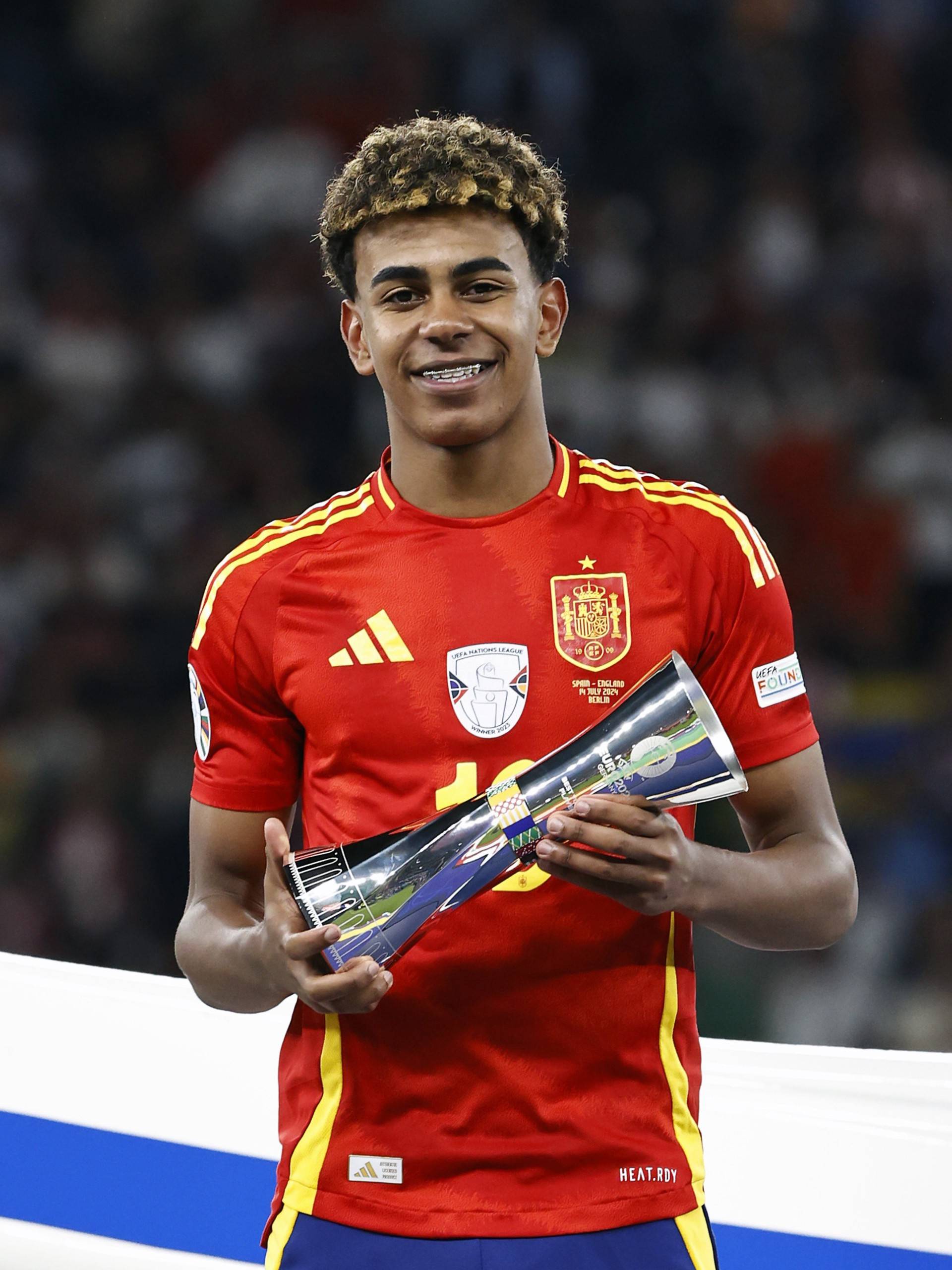 ลีก 1 ทำนายผล: ลอริยองต์ 1-1 ลียง ออแซร์ 2-0 เม็ตซ์ นีมส์ 2-0 แองเกร์ _กลยุทธ์การโจมตี_บ้าน_