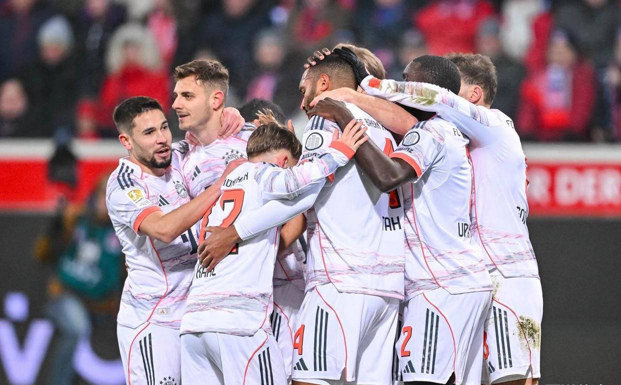 อันดับล่าสุดบุนเดสลีกา: เคนทำลายสถิติขณะที่บาเยิร์นครองเกมนำในครึ่งฤดูกาล, ดอร์ทมุนด์ตามหลังแต่ไม่น่าจะทันทันได้ แมตช์: แมนเชสเตอร์ ซิตี้ พบ บาเยิร์น มิวนิค