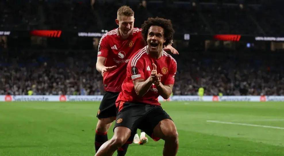 แมนเชสเตอร์ ยูไนเต็ด คว้าตัวกองกลางจากโรม่า! อะไรอยู่เบื้องหลังราคา 60 ล้านยูโร? _มานู โกเน่_ _อาร์เซนอล_ _เซเรีย อา_