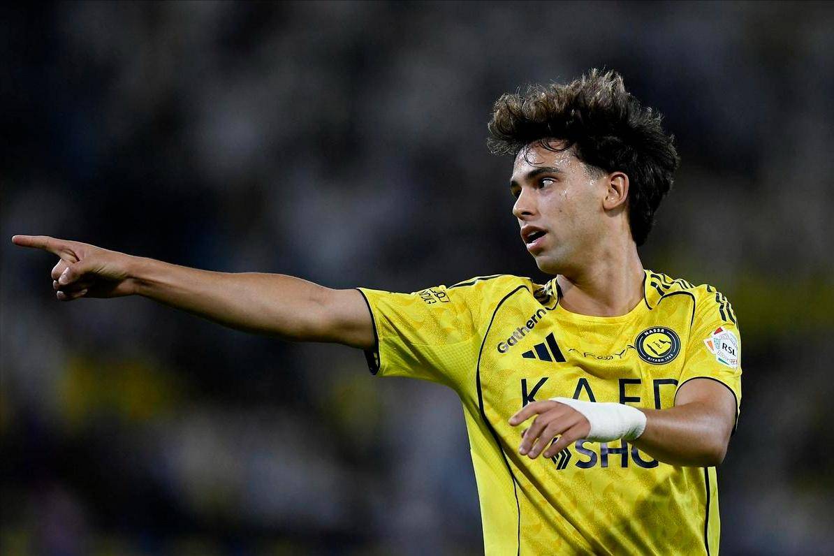 ความเจ็บปวดของเชลซี: เฟลิกซ์วัย 26 ปีทำประตูได้ 22 ประตูจากการลงสนาม 19 นัด ทำประตูได้มากกว่าโรนัลโดและนำเป็นดาวซัลโวของลีก_ลีก_แอสซิสต์_ริยาด