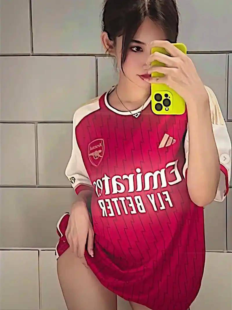 เมื่อคืนที่ผ่านมาเกิดเหตุการณ์พลิกล็อกหลายคู่ คืนนี้ศึกยูฟ่า แชมเปียนส์ลีกจะกลับมาแข่งขันอีกครั้งด้วย 9 คู่ พร้อมการคาดการณ์ผลสกอร์แบบเต็มรูปแบบ โดยสองคู่ที่น่าจะสร้างความตกตะลึงให้แฟนบอล อันดับตารางเพลย์ออฟ เอเชียนคัพ