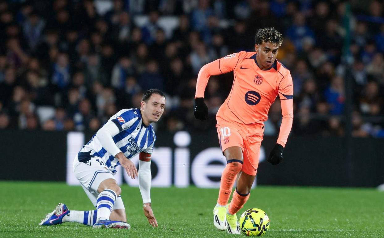 เรอัล โซเซียดาด 2-1 บาร์เซโลนา กลับมาชนะ: การให้คะแนนหลังการแข่งขันเผยให้เห็นว่า ยามาล หมายเลข 10 ของบาร์เซโลนา ได้รับรางวัลนักเตะยอดเยี่ยมประจำการแข่งขัน_การแข่งขัน_การทำประตู_การช่วยเหลือ