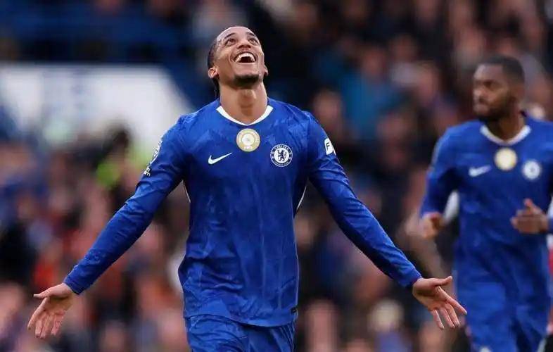 เชลซีเสี่ยงเดิมพัน 90 ล้านยูโร! ผู้จัดการทีมคนใหม่เล็งดาวรุ่งวัย 22 ปีของบาร์เซโลนา – พาลเมอร์กำลังจะถูกแทนที่จริงหรือ? เฟลิกซ์ โลเปซ ฤดูกาลในอนาคต