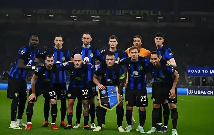 6.5 ล้านยูโรค่าเหนื่อยสูงสุดจุดประกายเดิมพันความภักดี! อินเตอร์ มิลาน ทุ่มสุดตัวรั้งเจ้าชายอคาเดมี เสี่ยงยุติศึกชิงตัวลับหลังสโมสรชั้นนำ? ต่อสัญญา มาร์โก: ผู้เล่นแกนหลัก