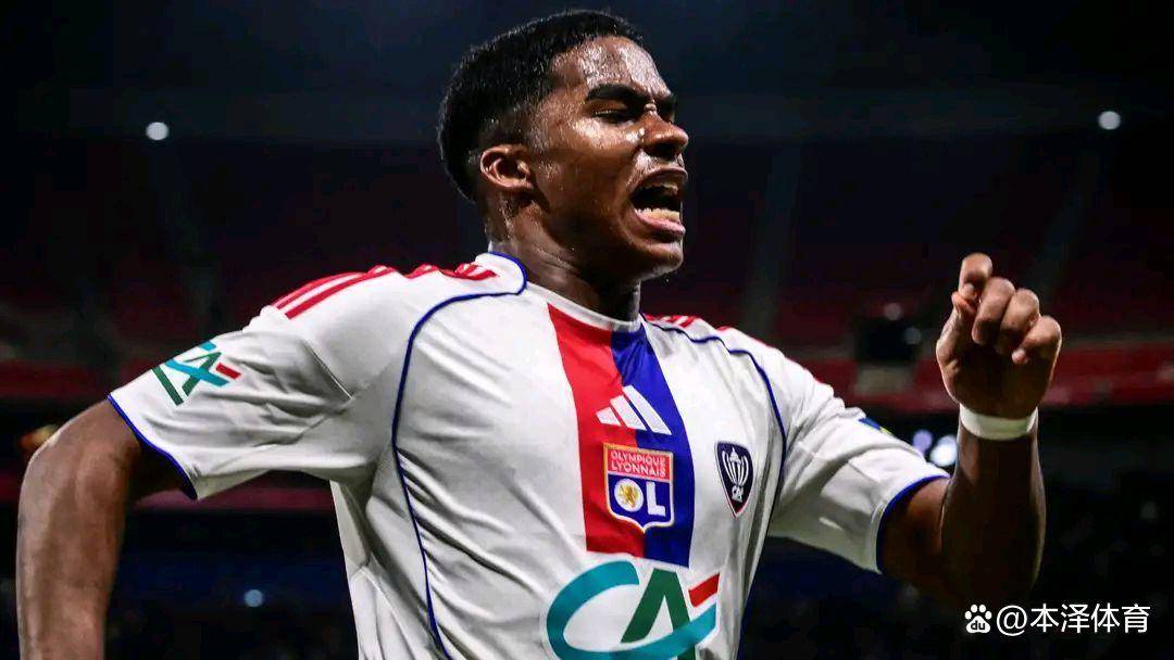 การตัดสินใจได้ถูกทำขึ้นแล้ว: เอเย่นต์ยืนยันอนาคตของดาวรุ่งเรอัล มาดริด เอ็นดริค เฟรทาส ในฐานะนักเตะชั้นนำ