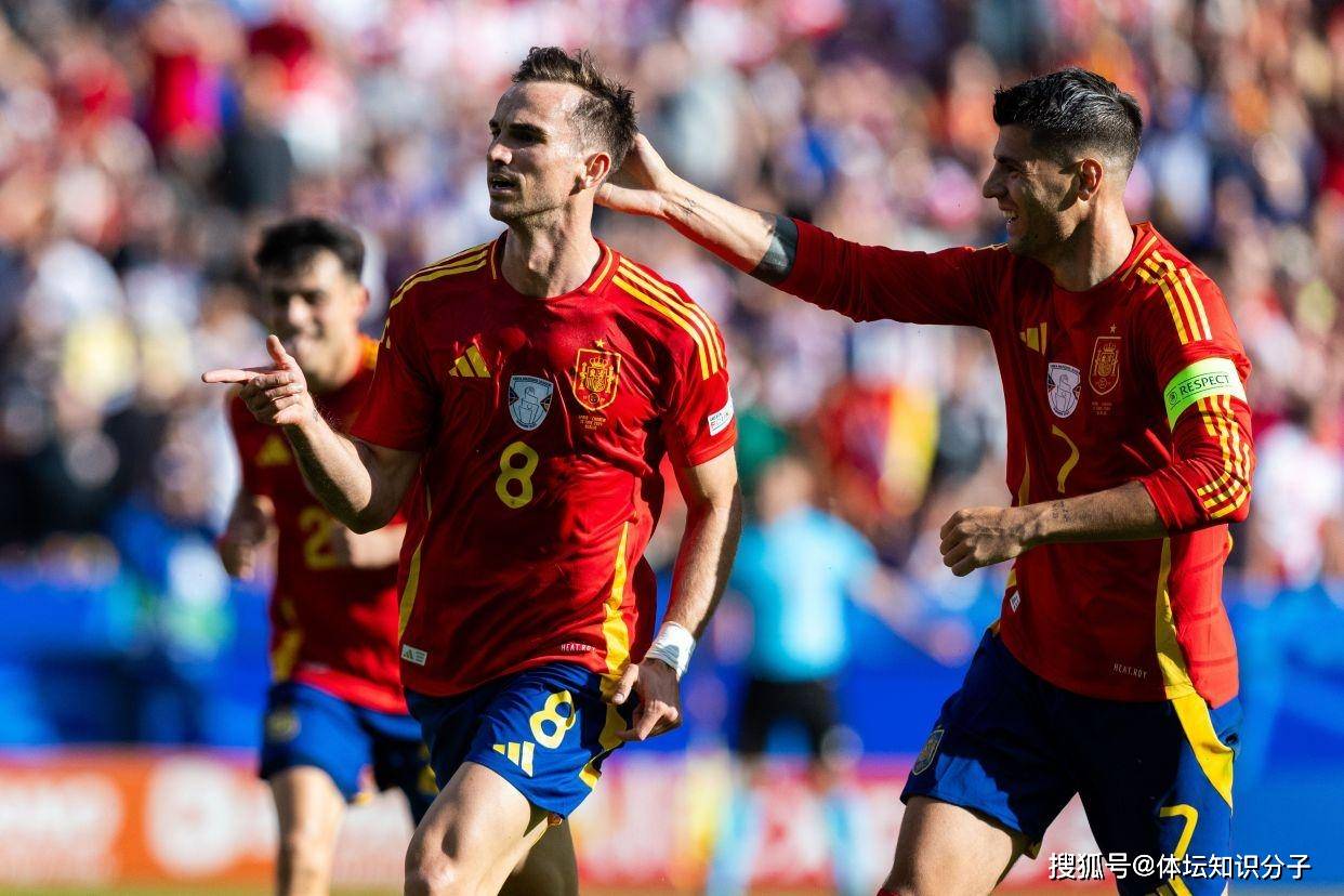 เสียสามประตู! กองหลังของสเปนไร้ความหวัง, ชาวเน็ตกล่าวว่า: ไม่มีโอกาสที่สหรัฐอเมริกา, แคนาดา หรือเม็กซิโกจะชนะฟุตบอลโลก_การแข่งขัน_ทีม_บราซิล