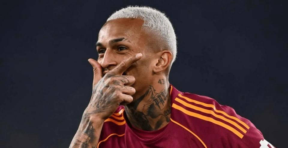 50 ล้านยูโรบนโต๊ะ! แมนเชสเตอร์ ซิตี้ ล็อกเป้าแบ็คขวาของโรม่า เวสลีย์ พลาดโอกาสก่อนหน้านี้ด้วยข้อเสนอ 30 ล้านยูโร_กัสเปรินี_นักเตะ_เซเรีย อา