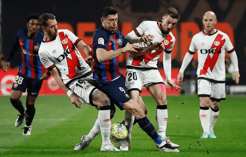 วัลเลคาโน่ vs โอเวียโด้ ที่บ้าน