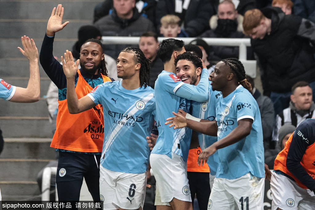 เอฟเอ คัพ กลายเป็นแชมป์เปี้ยนส์ลีกในไม่กี่วินาที! 4 ใน 8 อันดับแรก ลิเวอร์พูล อาร์เซนอล เชลซี แมนซิตี้_เรอัล มาดริด_เลเวอร์คูเซ่น