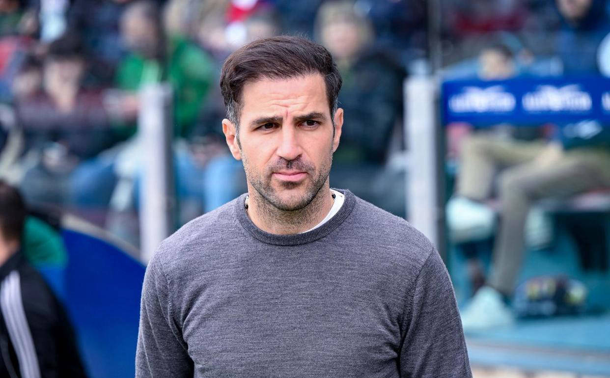 Cesc Fabregas วัย 38 ปีนำ Cuomo สร้างชัยชนะ 3 ครั้งติดต่อกันและวิ่งไปในสี่อันดับแรกของ Serie A แซง Rome_Match_Caliari_Status