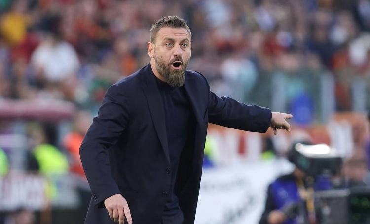 โรมทำอะไรไม่ถูกและแพ้ ในการเผชิญหน้ากับสามการต่อสู้ต่อไป Gasperini เป็นกังวลและกลัวมากที่สุดทั้งสี่ช่องว่าง_Game_Europa League