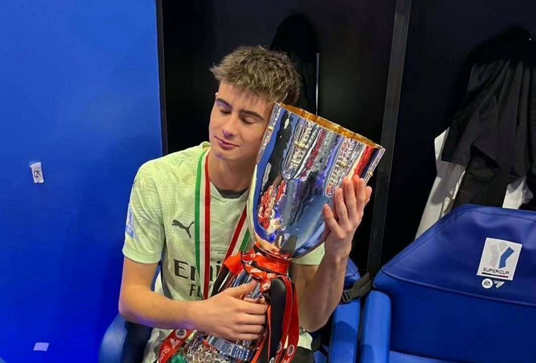 ปลูกฝัง Donnarumma ต่อไป! ผู้รักษาประตูฝึกเยาวชนของมิลานมีเงินสำรองเพียงพอ Toriani อยู่ภายใต้การดูแลหลักของ Tyrone_Nion_Napoli