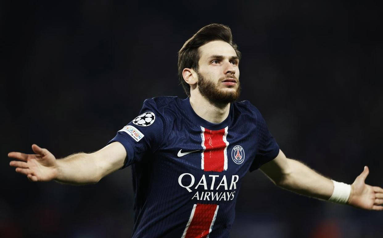 ปารีส แซงต์แชร์กแมง เอาชนะเชลซี 5-2 ที่บ้าน ควาลาส เฮเลีย คว้าแชมป์ ผู้เล่นยอดเยี่ยม_Match_Assist_Enzo