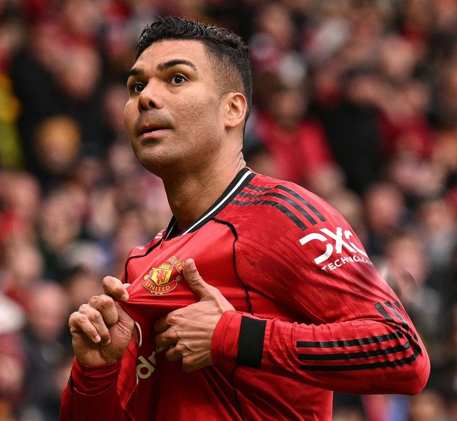 70,000 คนที่บ้านตะโกน Casemiro อีกปี! ยิ่งผลงานดีขึ้น ยิ่งอยู่ในทีมยาก ลาจูเรียนรู้บทเรียนของ salah_carrick_chicks_roman อย่างไร้ความปราณี