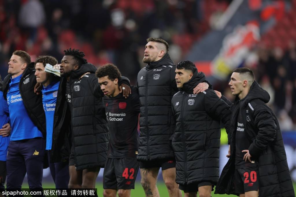 เลเวอร์คูเซ่น เรียกคืนลมหายใจแห่งยุคอลอนโซ่: การต่อสู้แบบอะดรีนาลีนที่ช่วยให้บาเยิร์นแขวนอยู่บนขอบหน้าผา