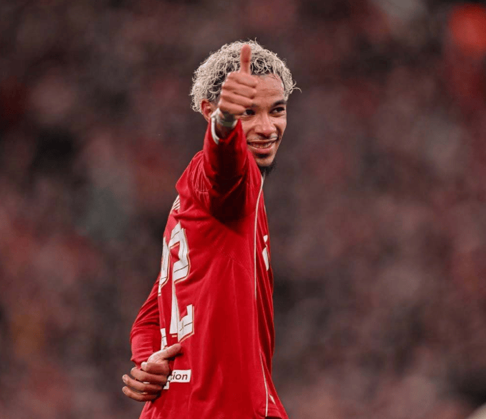 ลิเวอร์พูล กำจัด บิ๊กดาร์ก ฮอร์ส พรีเมียร์ลีก ก้าวขึ้นสู่ 8 อันดับแรกของแชมเปี้ยนส์ ลีก, แมนเชสเตอร์ ซิตี้ และ เชลซี ท็อตแน่ม นิวคาสเซิ่ล ออก_ กาลาตาซาราย_อาร์เซนอล_เลเวอร์คูเซ่น