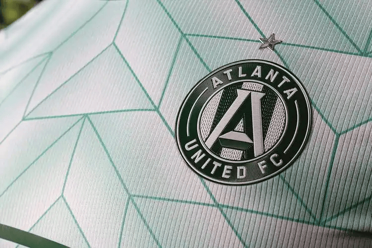 แชมเปี้ยนส์ลีก รอบที่สอง บาเยิร์น vs แอตแลนต้า! ในเกมรุกและเกมรับภายใต้คะแนนความเหลื่อมล้ำ บุนเดสลีกา ยักษ์ใหญ่ได้รับการเลื่อนตำแหน่งอย่างต่อเนื่อง_offensive_bayern Munich_serie A