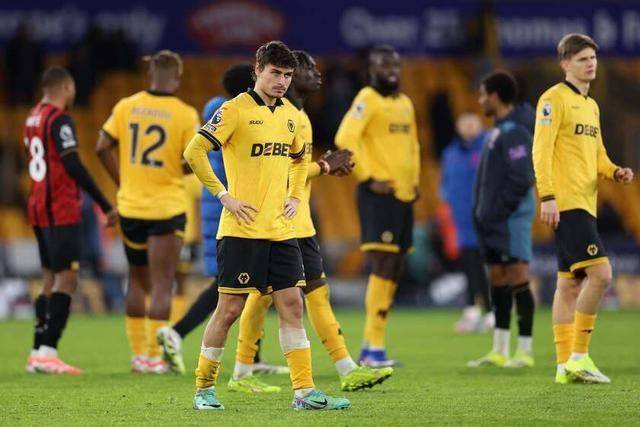 การเอาตัวรอดที่สิ้นหวังของทีมตกชั้นเมื่อสิ้นสุด 5 ลีกหลัก หนึ่งจุดสวรรค์และหนึ่งจุด hell_gap_lineup_giant