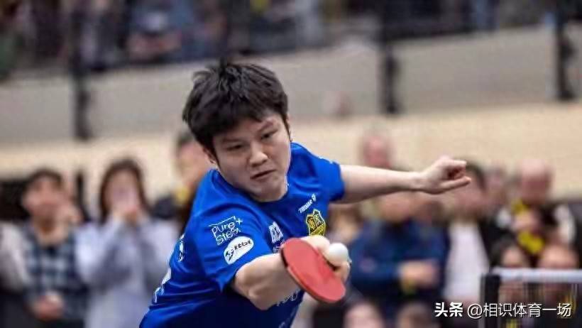 นายกรัฐมนตรีแห่งดุสเซลดอร์ฟ: ไม่ตั้งใจที่จะจับมือกับพันธมิตรของแฟนบีบ Zhendong ที่จะเล่นในการแข่งขันระดับนานาชาติ_Player_Training_Bundesliga