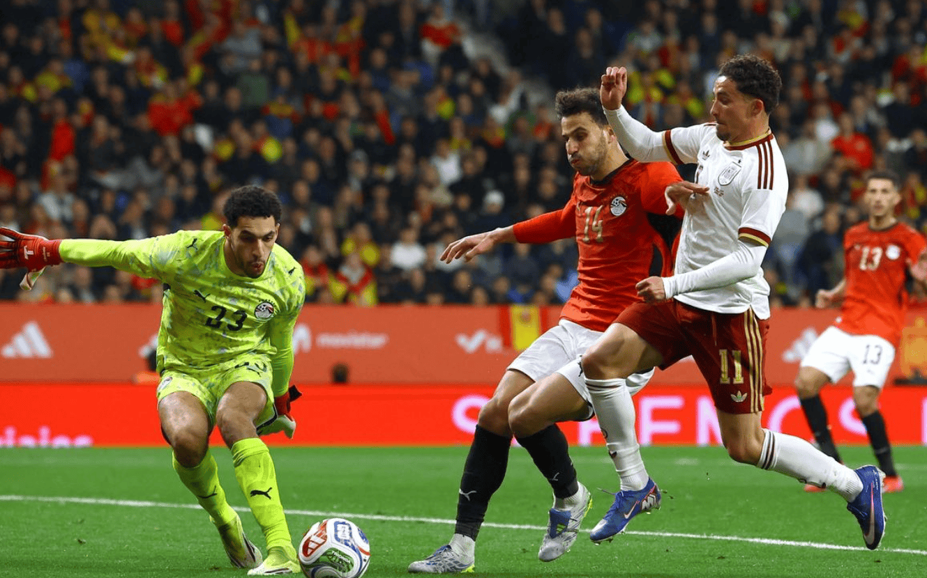 โรลโอเวอร์ครั้งแรกของโลก: 25 นัด, 0 ประตู, ยามาลแพ้: 0 นัดที่เป้าหมาย 0 คีย์ Pass_Spain_Laia_Matchday