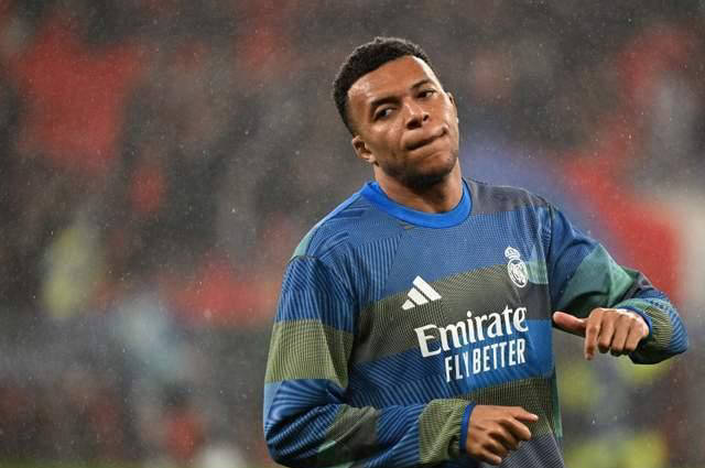 วันหนึ่งลาลีกาโฟกัส: วาทศิลป์ของ Mbappe โกรธ Prestiani บาร์เซโลนาสัญญาว่าจะต่ออายุสัญญาของเขา