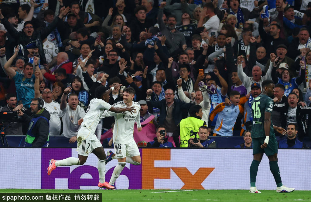 ไมเคิล โอลิเวอร์ เตรียมบังคับเรอัล มาดริด กับ บาเยิร์น : ตัวแปรผู้ตัดสินของเบอร์นาเบว