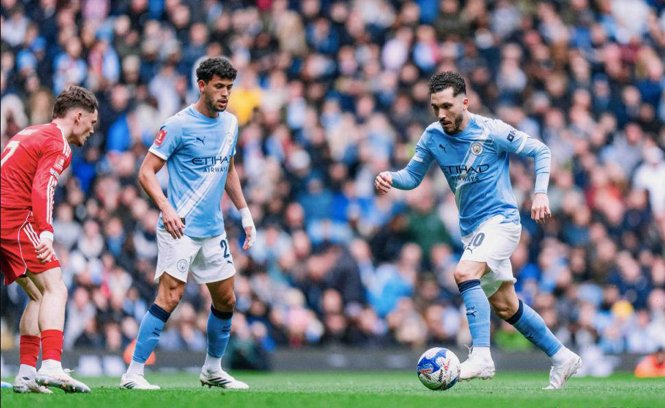 4-0 เก็บกวาดลิเวอร์พูล! แมนเชสเตอร์ ซิตี้ ไจแอนต์ส ฆ่าศัตรู 3 สมัยในฤดูกาล และผ่านเข้ารอบรองชนะเลิศเอฟเอ คัพ ด้วยนิ้วดาบ