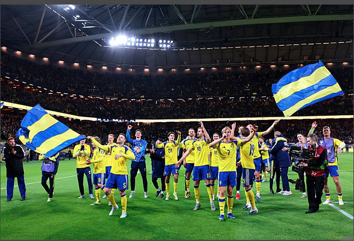 ละครฟื้นคืนชีพของทีมสวีเดนได้รับความสนใจจากสื่ออังกฤษ: 