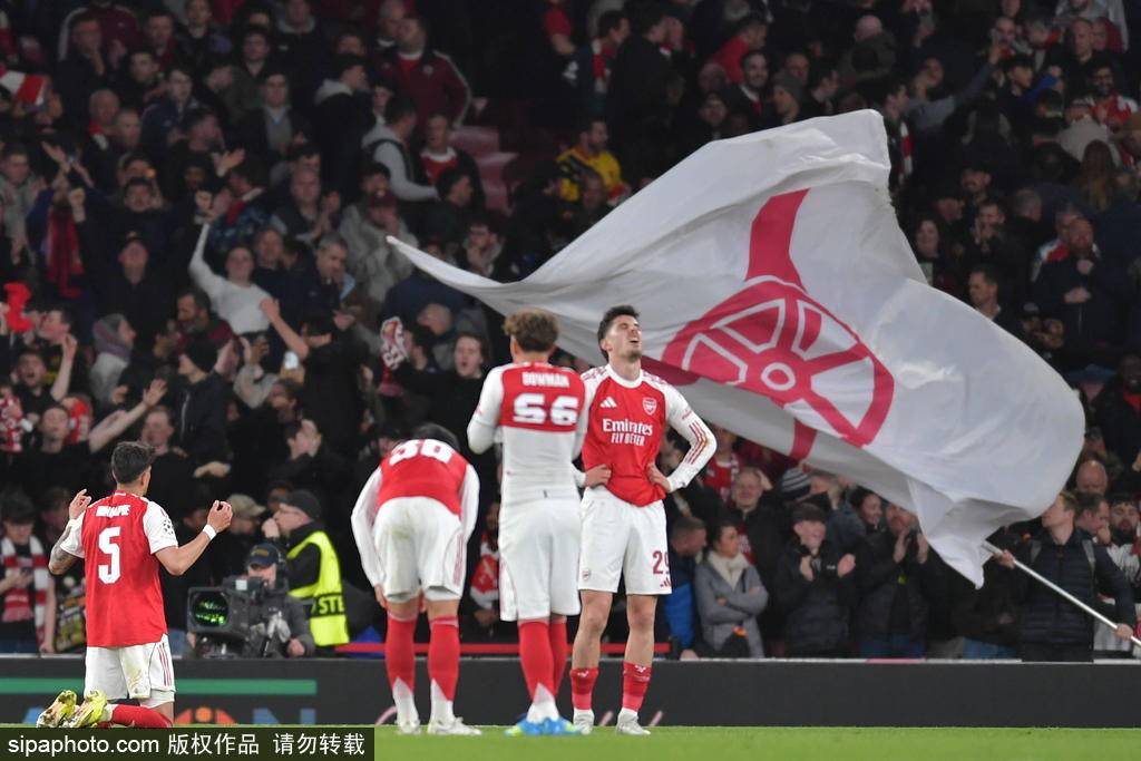 สี่อันดับแรกของยุโรปและสงครามได้รับการปล่อยตัว! พรีเมียร์ลีก 4 ทีม, 2, 2, 2, 2000 เซเรีย อา กวาดล้าง _ VS_ รอบชิงชนะเลิศ _ สโมสรยุโรป