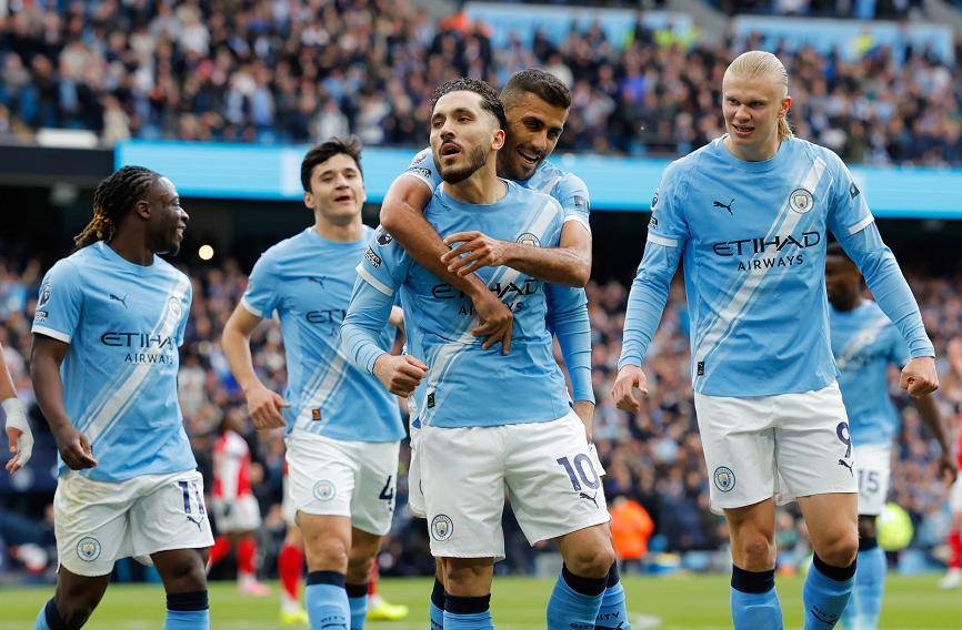 ข่าวฟุตบอล: ตำนานลิเวอร์พูล, บาเยิร์นได้แชมป์สองเท่า, แมนเชสเตอร์ซิตี้ชนะ 2-1 อีกครั้ง_AUAN_MILAN_CHICKEL