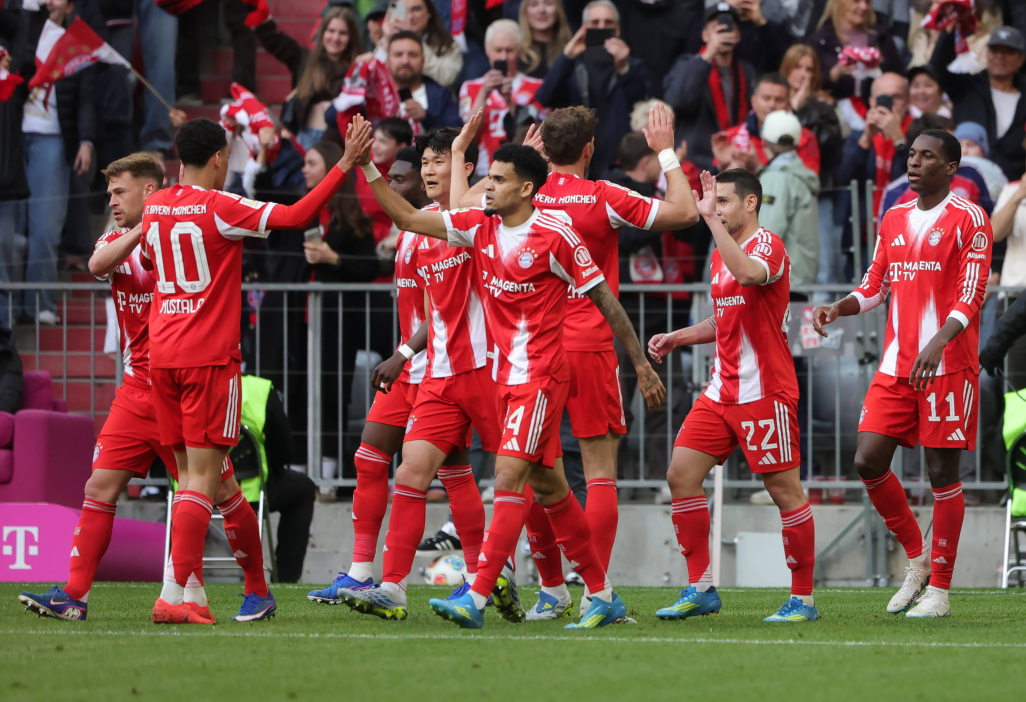 บาเยิร์น ป้องกันบุนเดสลิส ก่อนกำหนด 4 นัด ลุย สู่ 