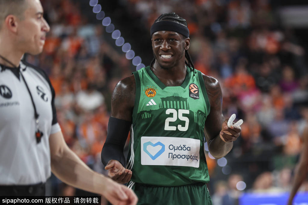 วาเลนเซียเตรียมพร้อมสำหรับมัลลิกา: Duro และ Nunes กลับมาฝึกซ้อมอีกครั้ง แนวรับอยู่ในกองหลังที่รีบร้อน_berland_berland_central