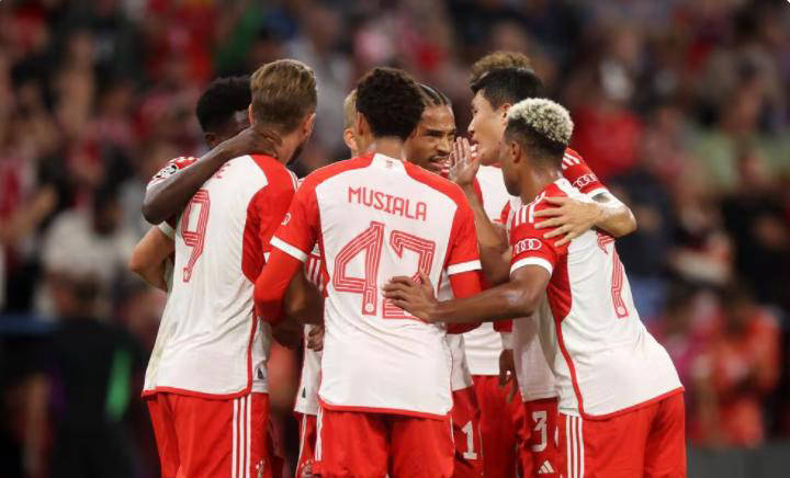 คืนงานเลี้ยงฟุตบอล: แชมป์แรกของห้าลีกใหญ่ประกาศ ปารีสทำให้ลียงไม่พอใจ ยูเวนตุสที่สี่คือ Solid_Chuan Champion_Verona_Uefa Champions League