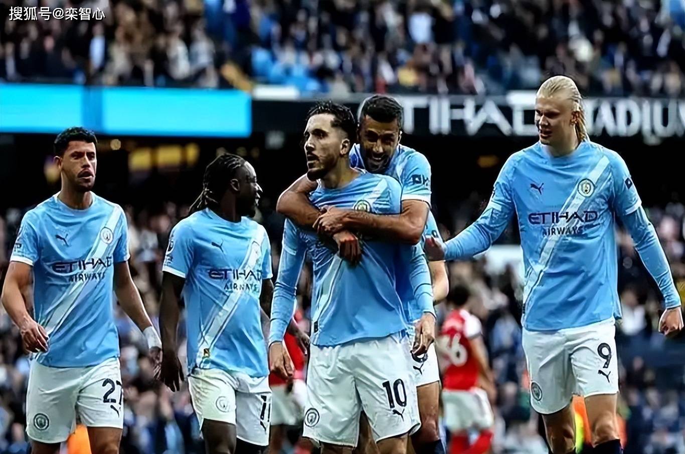 บลูมูนแฟลช + เพิ่งชนะ 4 สมัยติดต่อกัน 4 สมัย + ครองแชมป์ลีกคัพอังกฤษ + ชิงแชมป์ดาบ 3 แชมป์!_ อาร์เซนอล_แมนชอน_ยูฟ่า แชมเปี้ยนส์ลีก