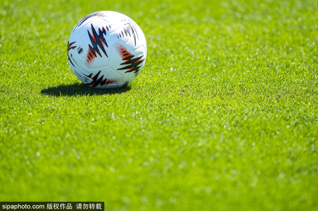 Abude ระเบิดตลาดการโอน: เปลี่ยนโบรกเกอร์ 25 ล้านยูโรคุ้มค่ากับพื้นผิวและบาร์เซโลนาทำกำไรได้หรือไม่ _ ผู้เล่น_รอยัล เบติส_รอยัล เบติส