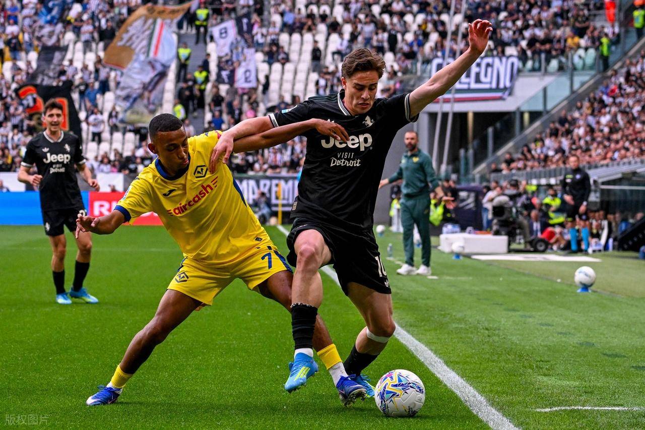 เทียนซู่ โรม: 1-1, ยูเวนตุส ระเบิดไม่เป็นที่นิยม, ถูกทีมตกชั้นและแพ้ 2 รอบ_เวโรนา_เซเรีย อา_โคโม่