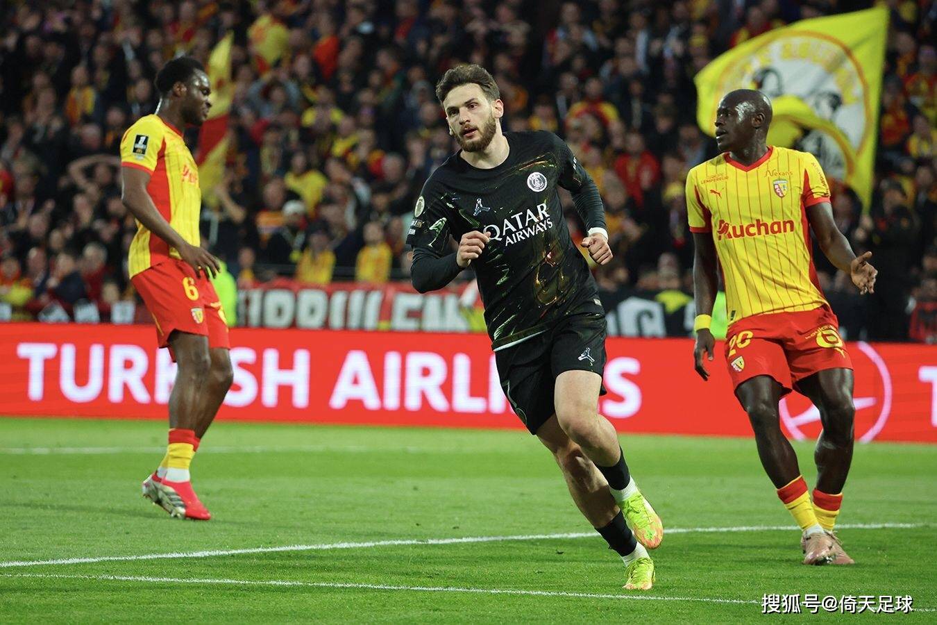 0-2! Paris Saint-Germain Beats Lens เพื่อคว้าแชมป์ลีกเอิง 1 ใน Advance_Match_Season_Progress
