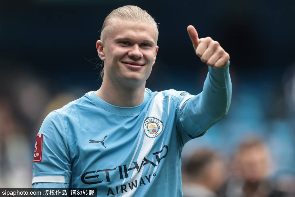 ความคมชัดที่น่าทึ่ง! รอบชิงชนะเลิศสิบรายการของฮาแลนด์ไม่มีที่สิ้นสุด และ Case_Gloss_Match_Data ที่ยังไม่คลี่คลายของแมนเชสเตอร์ ซิตี้ เซินเฟิง