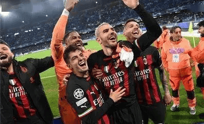 ใกล้จะถึงมือแล้ว อุปสรรคเงินเดือนหลายสิบล้านราคาจะพังสำหรับการลงนามสองปีของมิลาน Wish_Gomez_Liverpool